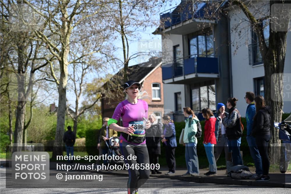 12.04.2026 - 45. Internationalen Wilhelmsburger Insellauf J. Mangold http://msf.ph/oto/9465809 12.04.2026 10:59:12 Ziel 5366, 3044, 3045, 3582, 4896, 2308, 5419, 2931, 2930, 4004, 2858, 5699, 5698, 4101, 2529, 3194 meine-sportfotos.de
