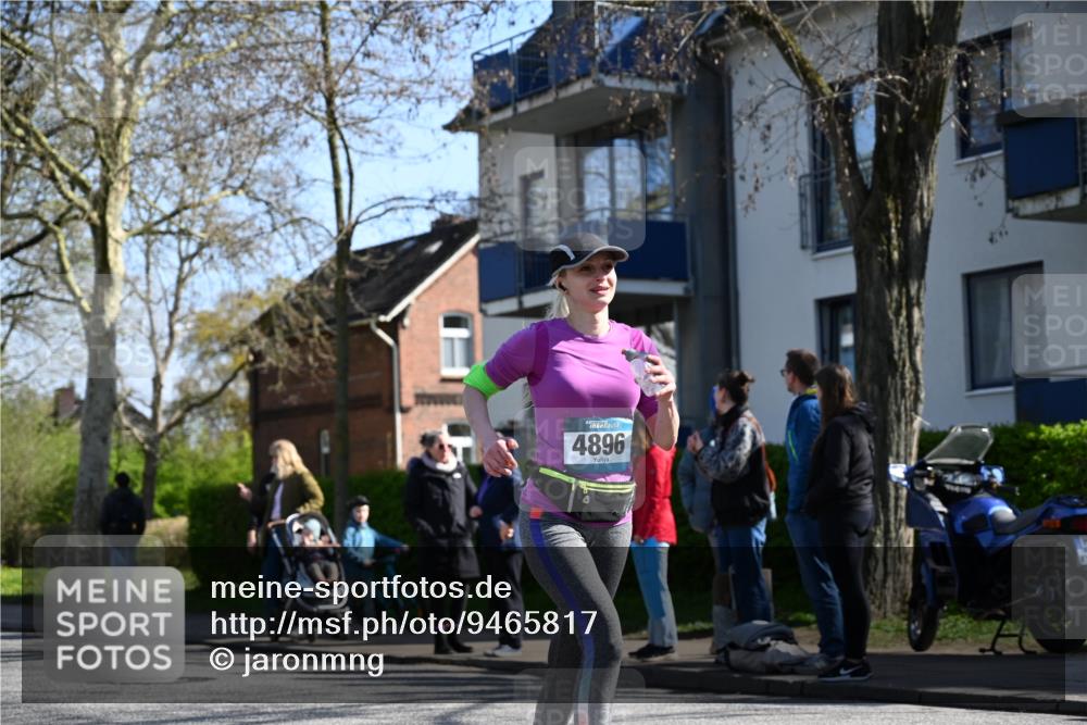 12.04.2026 - 45. Internationalen Wilhelmsburger Insellauf J. Mangold http://msf.ph/oto/9465817 12.04.2026 10:59:12 Ziel 5366, 3044, 3045, 3582, 4896, 2308, 5419, 2931, 2930, 4004, 2858, 5699, 5698, 4101, 2529, 3194 meine-sportfotos.de