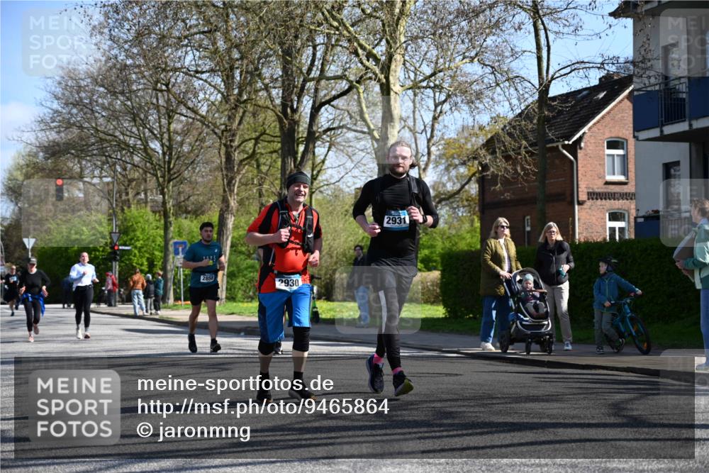 12.04.2026 - 45. Internationalen Wilhelmsburger Insellauf J. Mangold http://msf.ph/oto/9465864 12.04.2026 10:59:24 Ziel 4896, 2308, 5419, 2931, 2930, 4004, 2858, 5699, 5698, 4101, 2529, 3194, 3367, 3468, 2665, 2988, 4289, 3723, 3797, 3727 meine-sportfotos.de