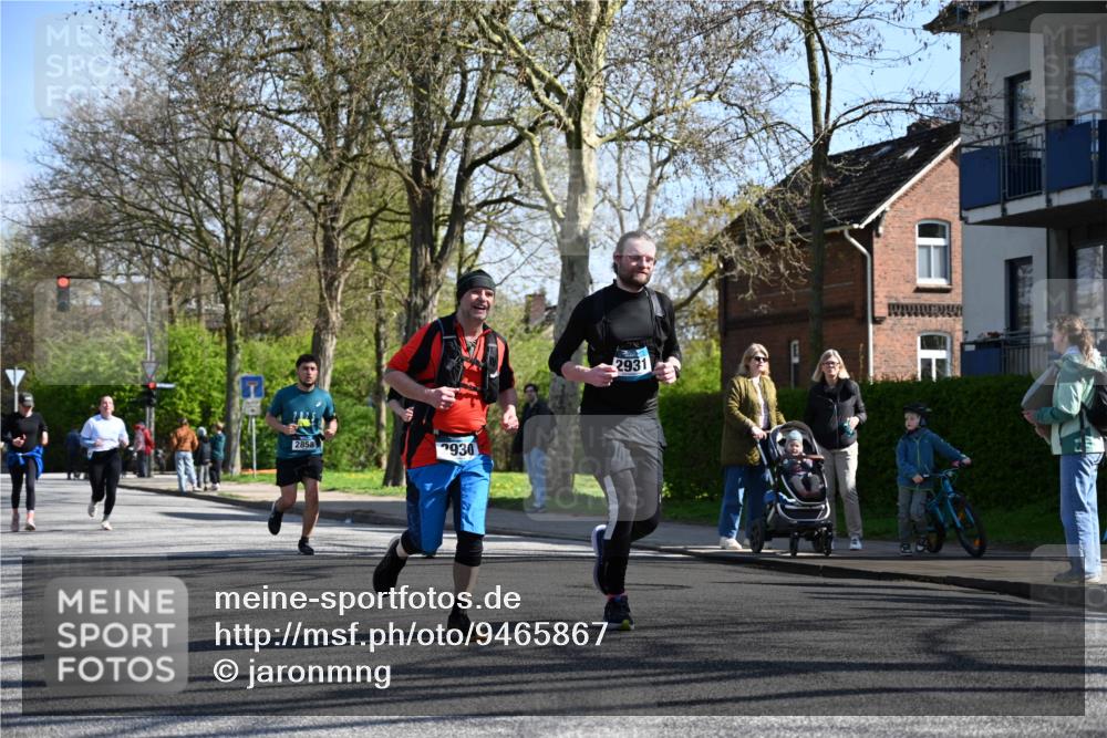 12.04.2026 - 45. Internationalen Wilhelmsburger Insellauf J. Mangold http://msf.ph/oto/9465867 12.04.2026 10:59:24 Ziel 4896, 2308, 5419, 2931, 2930, 4004, 2858, 5699, 5698, 4101, 2529, 3194, 3367, 3468, 2665, 2988, 4289, 3723, 3797, 3727 meine-sportfotos.de