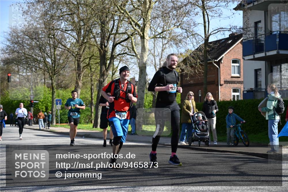 12.04.2026 - 45. Internationalen Wilhelmsburger Insellauf J. Mangold http://msf.ph/oto/9465873 12.04.2026 10:59:24 Ziel 4896, 2308, 5419, 2931, 2930, 4004, 2858, 5699, 5698, 4101, 2529, 3194, 3367, 3468, 2665, 2988, 4289, 3723, 3797, 3727 meine-sportfotos.de