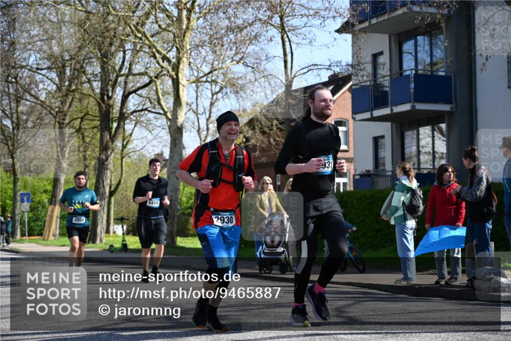 12.04.2026 - 45. Internationalen Wilhelmsburger Insellauf J. Mangold http://msf.ph/oto/9465887 12.04.2026 10:59:25 Ziel 4896, 2308, 5419, 2931, 2930, 4004, 2858, 5699, 5698, 4101, 2529, 3194, 3367, 3367, 3468, 2665, 2988, 4289, 3723, 3797, 3727 meine-sportfotos.de