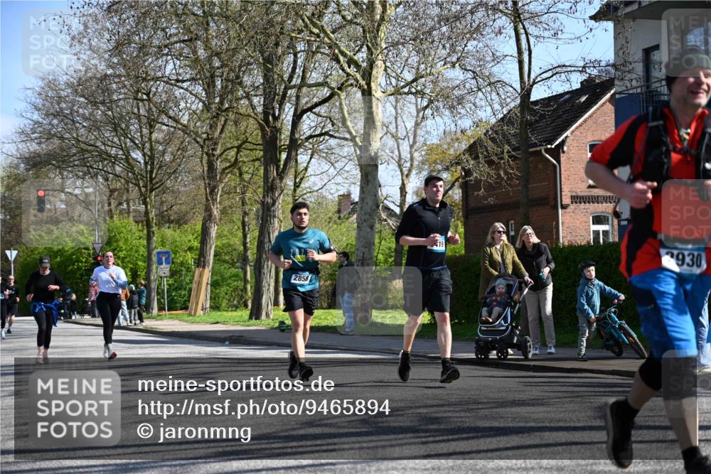 12.04.2026 - 45. Internationalen Wilhelmsburger Insellauf J. Mangold http://msf.ph/oto/9465894 12.04.2026 10:59:26 Ziel 4896, 2308, 5419, 2931, 2930, 4004, 2858, 5699, 5698, 4101, 2529, 3194, 3367, 3468, 2665, 2988, 4289, 3723, 3797, 3727 meine-sportfotos.de