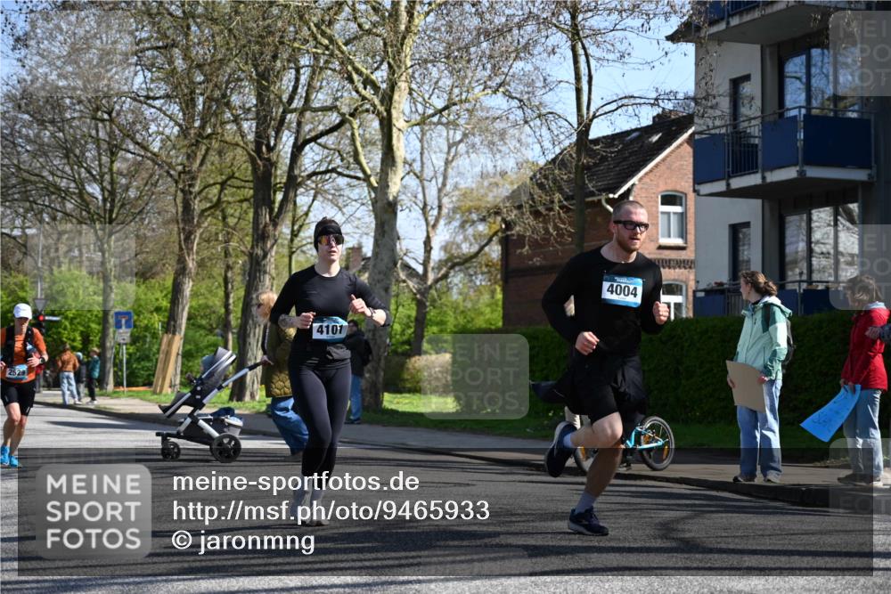 12.04.2026 - 45. Internationalen Wilhelmsburger Insellauf J. Mangold http://msf.ph/oto/9465933 12.04.2026 10:59:35 Ziel 5419, 2931, 2930, 4004, 2858, 5699, 5698, 4101, 2529, 3194, 3367, 3468, 2665, 2988, 4289, 3723, 3797, 3727, 2166 meine-sportfotos.de
