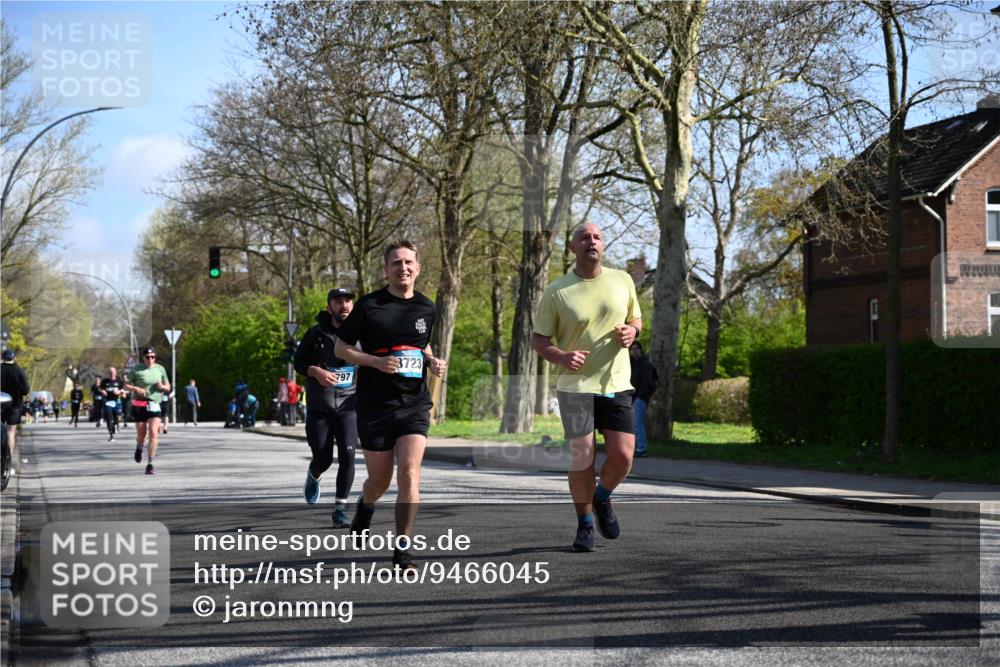 12.04.2026 - 45. Internationalen Wilhelmsburger Insellauf J. Mangold http://msf.ph/oto/9466045 12.04.2026 10:59:49 Ziel 4101, 2529, 3194, 3367, 3468, 2665, 2988, 4289, 3723, 3797, 3727, 2166, 2977, 4107, 4152, 2646, 4991, 4993, 3953 meine-sportfotos.de