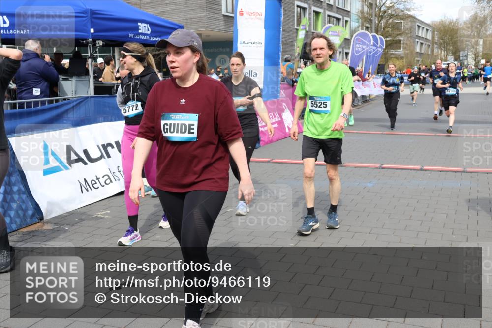 12.04.2026 - 45. Internationalen Wilhelmsburger Insellauf Strokosch-Dieckow http://msf.ph/oto/9466119 12.04.2026 13:12:10 Ziel 2084, 5772, 3733, 4730, 3969, 3055, 4664 meine-sportfotos.de