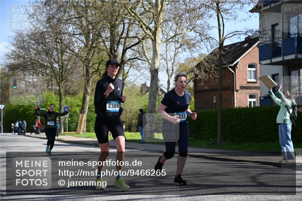 12.04.2026 - 45. Internationalen Wilhelmsburger Insellauf J. Mangold http://msf.ph/oto/9466265 12.04.2026 11:00:33 Ziel 3953, 3373, 4632, 2389, 3725, 5581, 5581, 3463, 2229, 3660 meine-sportfotos.de