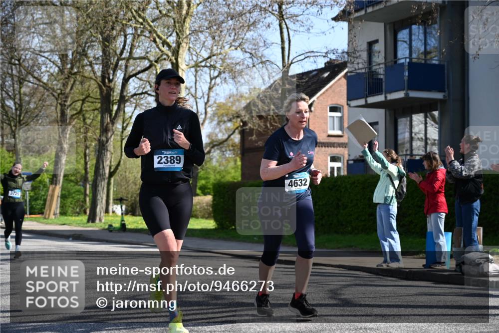 12.04.2026 - 45. Internationalen Wilhelmsburger Insellauf J. Mangold http://msf.ph/oto/9466273 12.04.2026 11:00:33 Ziel 3953, 3373, 4632, 2389, 3725, 5581, 5581, 3463, 2229, 3660 meine-sportfotos.de