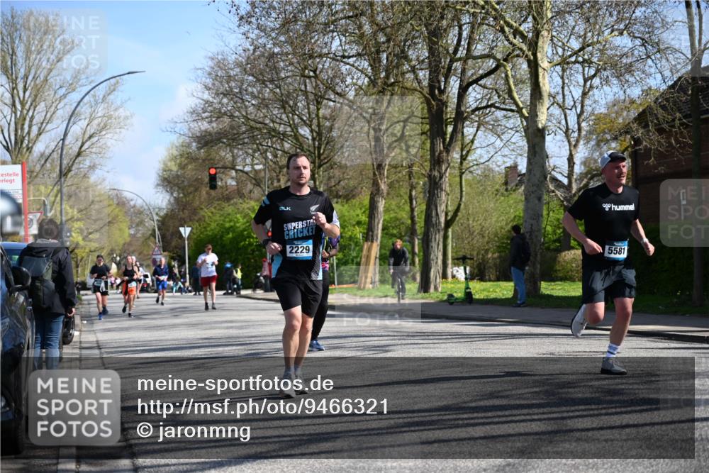 12.04.2026 - 45. Internationalen Wilhelmsburger Insellauf J. Mangold http://msf.ph/oto/9466321 12.04.2026 11:00:57 Ziel 5581, 3463, 2229, 3660, 2880, 5298, 3358, 3347, 4703 meine-sportfotos.de