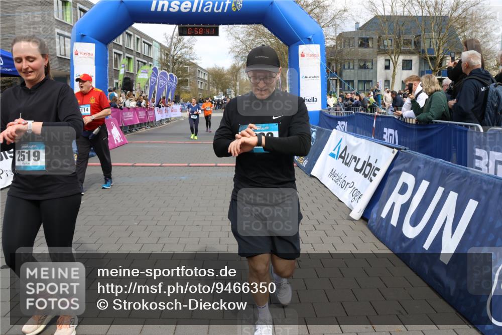 12.04.2026 - 45. Internationalen Wilhelmsburger Insellauf Strokosch-Dieckow http://msf.ph/oto/9466350 12.04.2026 13:11:41 Ziel 3932, 2114, 2519, 2113, 2076, 4106, 3247, 5180 meine-sportfotos.de