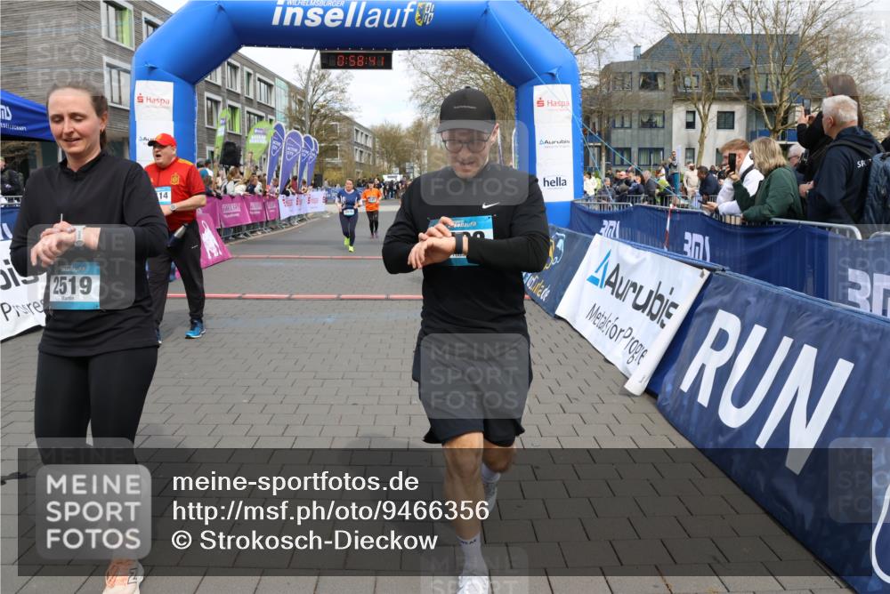 12.04.2026 - 45. Internationalen Wilhelmsburger Insellauf Strokosch-Dieckow http://msf.ph/oto/9466356 12.04.2026 13:11:41 Ziel 3932, 2114, 2519, 2113, 2076, 4106, 3247, 5180 meine-sportfotos.de