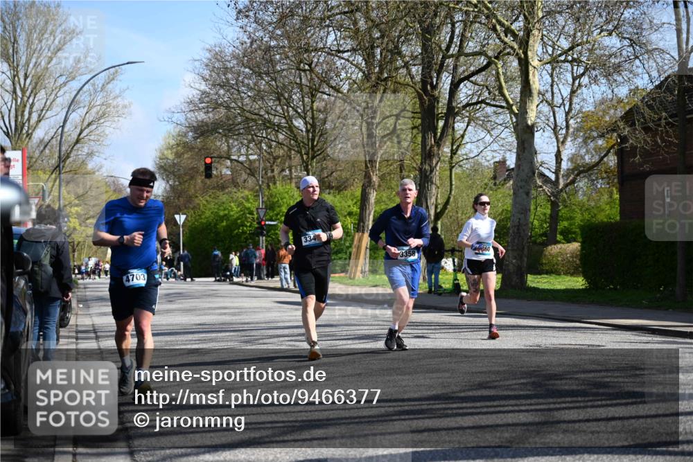12.04.2026 - 45. Internationalen Wilhelmsburger Insellauf J. Mangold http://msf.ph/oto/9466377 12.04.2026 11:01:09 Ziel 5581, 3463, 2229, 3660, 2880, 5298, 3358, 3347, 4703, 2271, 3466 meine-sportfotos.de