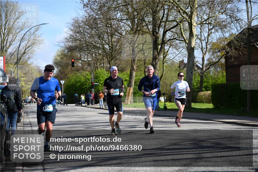 12.04.2026 - 45. Internationalen Wilhelmsburger Insellauf J. Mangold http://msf.ph/oto/9466380 12.04.2026 11:01:10 Ziel 5581, 3463, 2229, 3660, 2880, 5298, 3358, 3347, 4703, 2271, 3466, 4612 meine-sportfotos.de