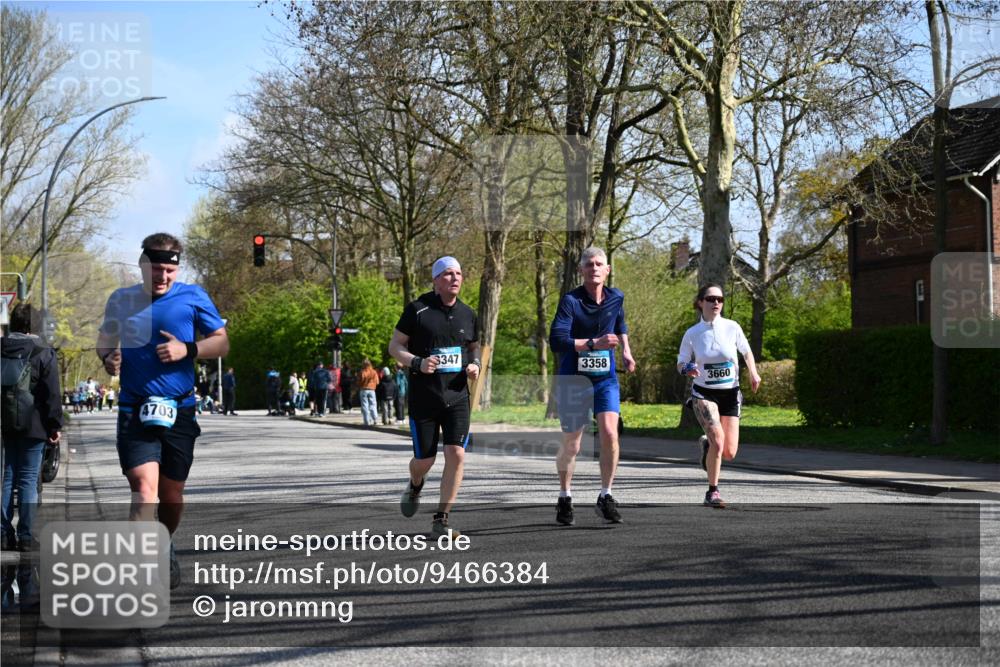 12.04.2026 - 45. Internationalen Wilhelmsburger Insellauf J. Mangold http://msf.ph/oto/9466384 12.04.2026 11:01:10 Ziel 5581, 3463, 2229, 3660, 2880, 5298, 3358, 3347, 4703, 2271, 3466, 4612 meine-sportfotos.de