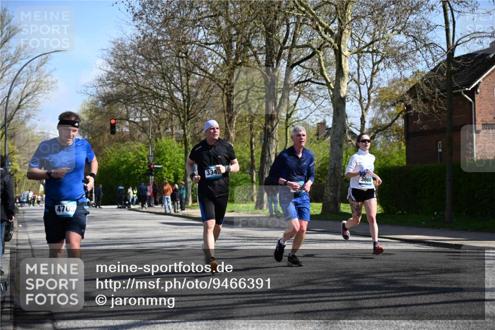 12.04.2026 - 45. Internationalen Wilhelmsburger Insellauf J. Mangold http://msf.ph/oto/9466391 12.04.2026 11:01:10 Ziel 5581, 3463, 2229, 3660, 2880, 5298, 3358, 3347, 4703, 2271, 3466, 4612 meine-sportfotos.de