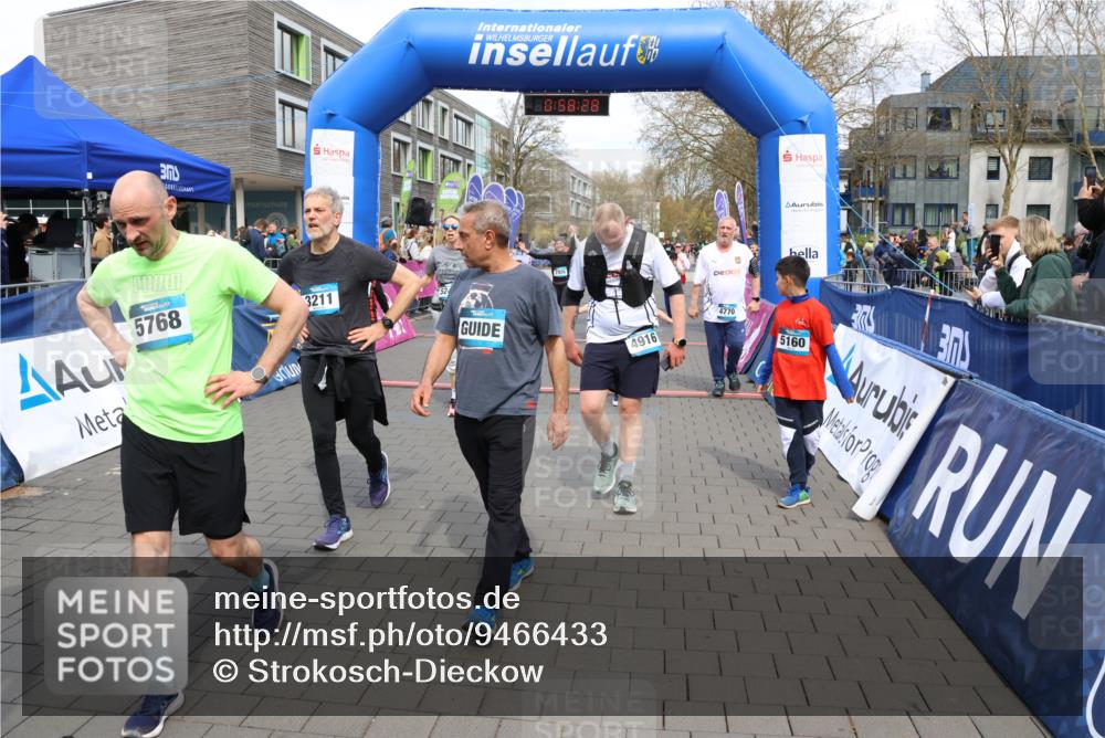 12.04.2026 - 45. Internationalen Wilhelmsburger Insellauf Strokosch-Dieckow http://msf.ph/oto/9466433 12.04.2026 13:11:28 Ziel 5584, 4770, 5246, 2926, 2927, 5195, 4692, 5417, 5199, 2889, 2714 meine-sportfotos.de
