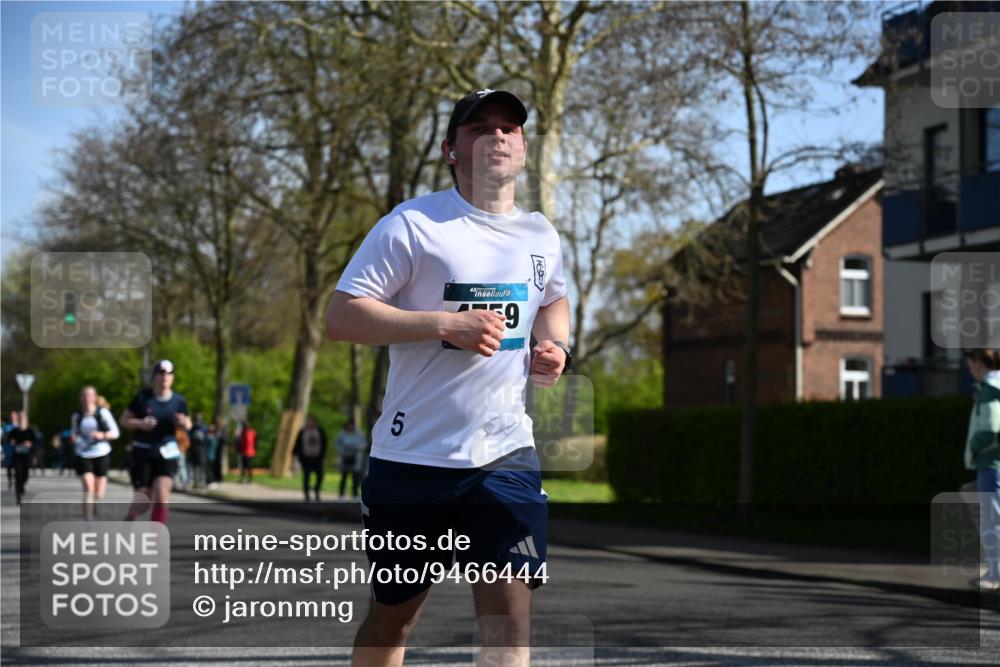 12.04.2026 - 45. Internationalen Wilhelmsburger Insellauf J. Mangold http://msf.ph/oto/9466444 12.04.2026 11:02:07 Ziel 2417, 5605, 4613, 3178, 4759, 4630, 4069, 2985, 3505, 3009, 2962, 2919, 2962, 2919, 2418, 2398, 4595, 4597, 4825, 4825, 2122, 3878, 2016 meine-sportfotos.de