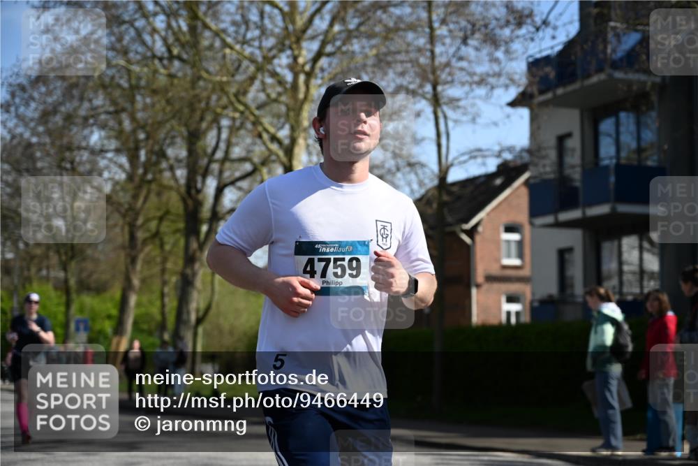 12.04.2026 - 45. Internationalen Wilhelmsburger Insellauf J. Mangold http://msf.ph/oto/9466449 12.04.2026 11:02:08 Ziel 2417, 5605, 4613, 3178, 4759, 4630, 4069, 2985, 3505, 3009, 2962, 2919, 2418, 2398, 4595, 4597, 4825, 2122, 3878, 2016 meine-sportfotos.de