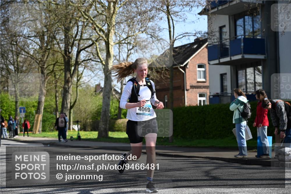 12.04.2026 - 45. Internationalen Wilhelmsburger Insellauf J. Mangold http://msf.ph/oto/9466481 12.04.2026 11:02:13 Ziel 5605, 4613, 3178, 4759, 4630, 4069, 2985, 3505, 3009, 2962, 2919, 2418, 2398, 4595, 4597, 4825, 2122, 2122, 3878, 2016, 3052, 4513 meine-sportfotos.de