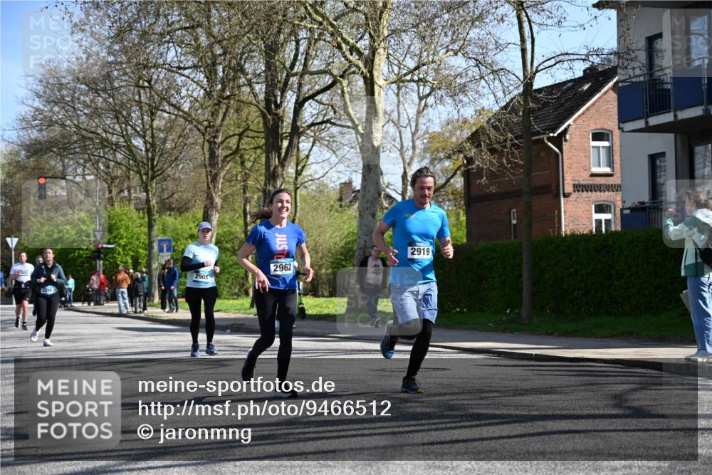 12.04.2026 - 45. Internationalen Wilhelmsburger Insellauf J. Mangold http://msf.ph/oto/9466512 12.04.2026 11:02:18 Ziel 4759, 4630, 4069, 2985, 3505, 3009, 2962, 2919, 2418, 2398, 4595, 4597, 4825, 2122, 3878, 2016, 3052, 4513, 2168, 3910 meine-sportfotos.de