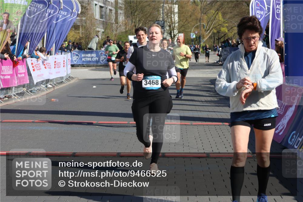 12.04.2026 - 45. Internationalen Wilhelmsburger Insellauf Strokosch-Dieckow http://msf.ph/oto/9466525 12.04.2026 11:00:20 Ziel 3367, 3468, 2665, 2988, 4289, 3723 meine-sportfotos.de