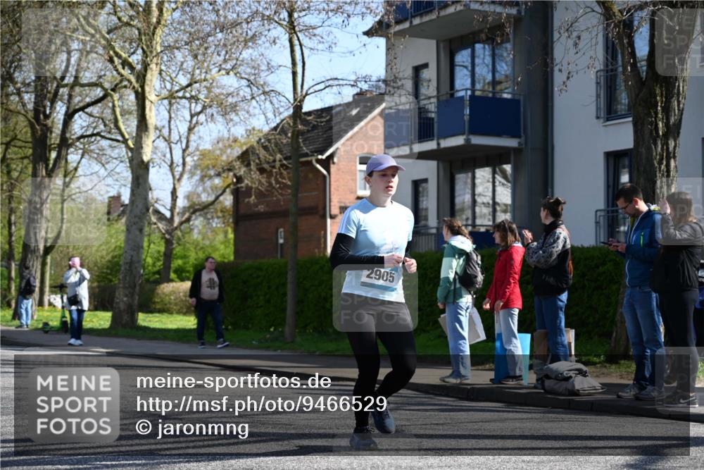 12.04.2026 - 45. Internationalen Wilhelmsburger Insellauf J. Mangold http://msf.ph/oto/9466529 12.04.2026 11:02:21 Ziel 4759, 4630, 4069, 2985, 3505, 3009, 2962, 2919, 2418, 2398, 4595, 4597, 4825, 2122, 3878, 2016, 3052, 4513, 2168, 3910, 3700 meine-sportfotos.de