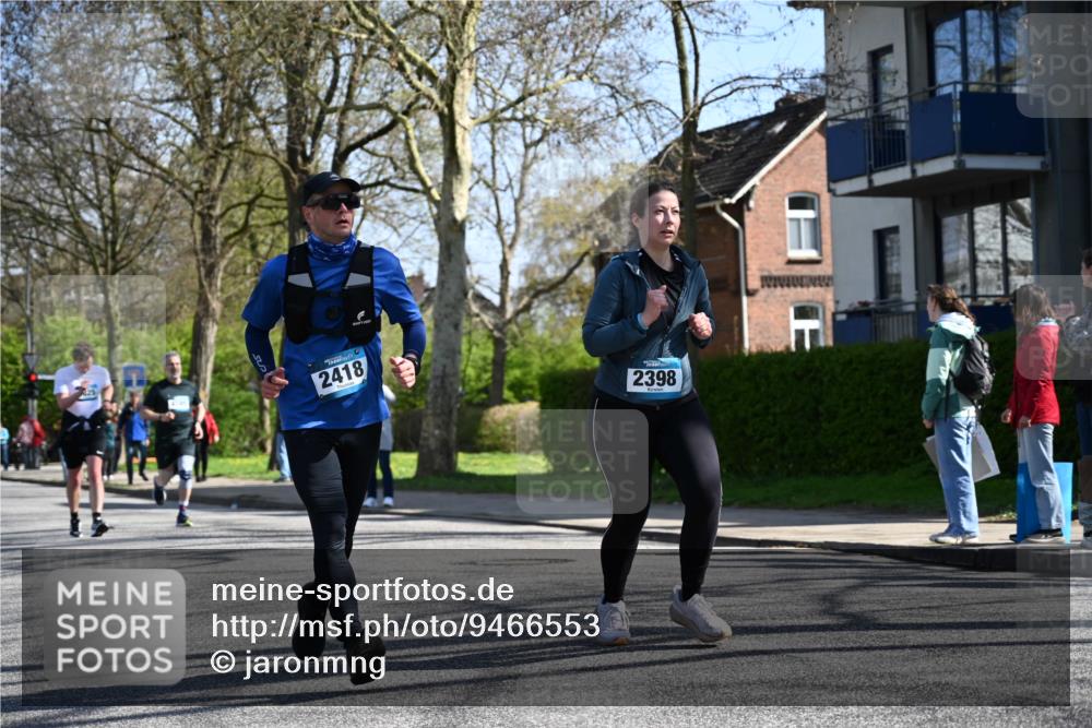 12.04.2026 - 45. Internationalen Wilhelmsburger Insellauf J. Mangold http://msf.ph/oto/9466553 12.04.2026 11:02:24 Ziel 4759, 4630, 4069, 2985, 3505, 3009, 2962, 2919, 2418, 2398, 4595, 4597, 4825, 2122, 3878, 2016, 3052, 4513, 4513, 2168, 3910, 3700, 3716, 3223, 4246 meine-sportfotos.de
