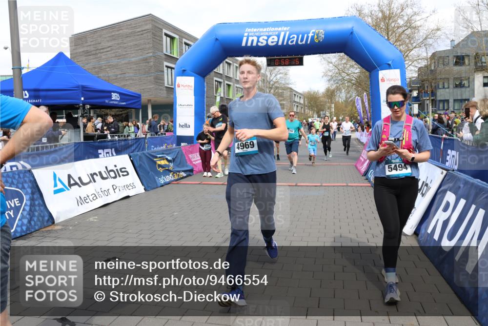12.04.2026 - 45. Internationalen Wilhelmsburger Insellauf Strokosch-Dieckow http://msf.ph/oto/9466554 12.04.2026 13:11:15 Ziel 5004, 4969, 5762, 4769, 4798, 4134, 4799, 5681, 2897, 3462 meine-sportfotos.de