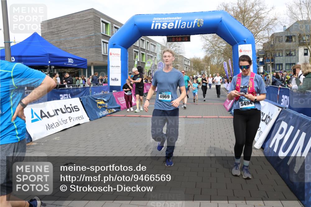12.04.2026 - 45. Internationalen Wilhelmsburger Insellauf Strokosch-Dieckow http://msf.ph/oto/9466569 12.04.2026 13:11:14 Ziel 5004, 4969, 5762, 4769, 4798, 4134, 4799, 5681 meine-sportfotos.de