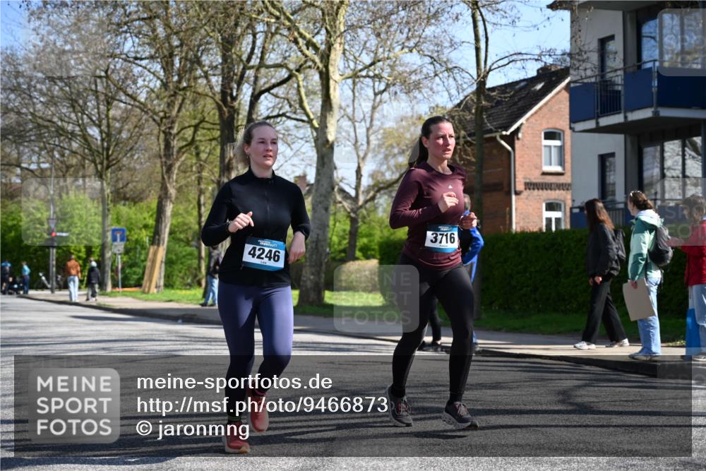 12.04.2026 - 45. Internationalen Wilhelmsburger Insellauf J. Mangold http://msf.ph/oto/9466873 12.04.2026 11:03:00 Ziel 4513, 2168, 3910, 3700, 3716, 3223, 4246, 4382, 5816, 3384, 2950, 5460, 4141, 2422, 4732 meine-sportfotos.de