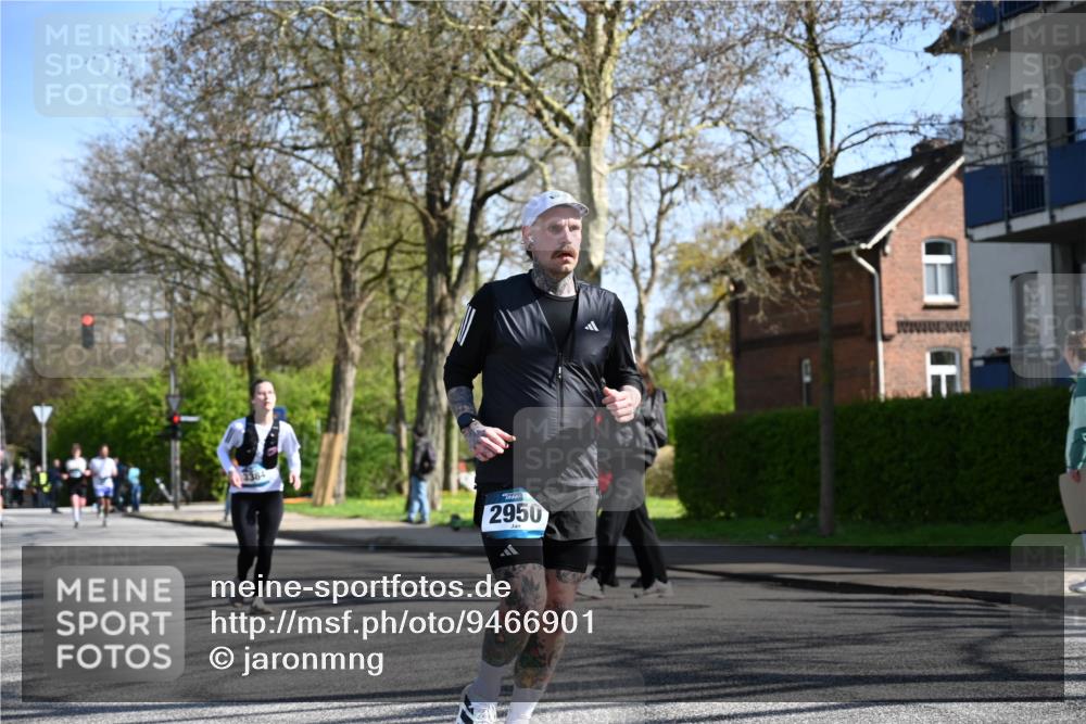 12.04.2026 - 45. Internationalen Wilhelmsburger Insellauf J. Mangold http://msf.ph/oto/9466901 12.04.2026 11:03:07 Ziel 3910, 3700, 3716, 3223, 4246, 4382, 5816, 3384, 2950, 5460, 4141, 2422, 4732, 2914, 5842 meine-sportfotos.de