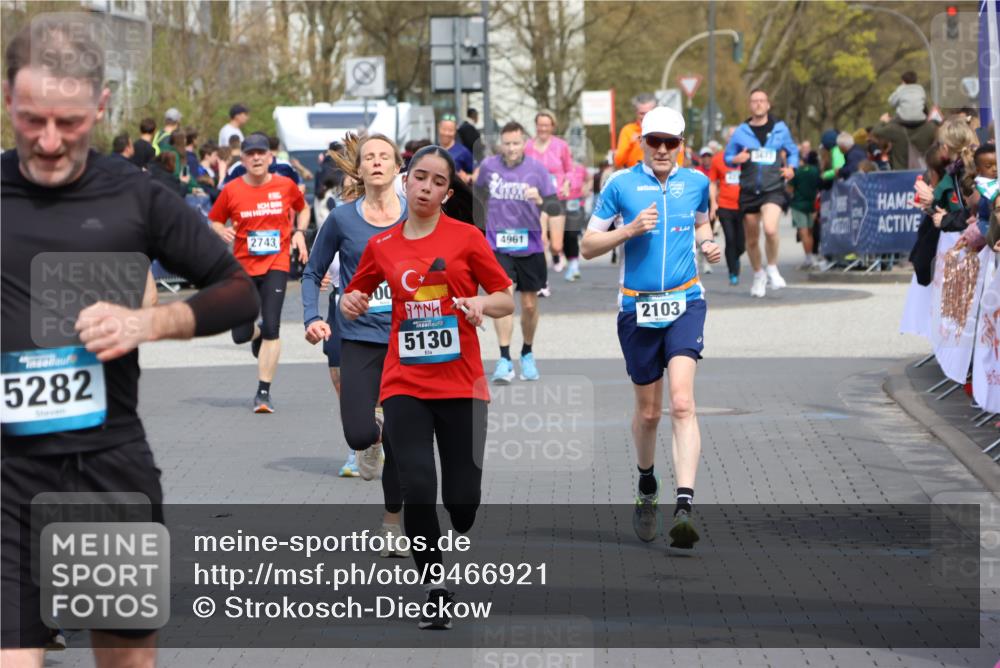 12.04.2026 - 45. Internationalen Wilhelmsburger Insellauf Strokosch-Dieckow http://msf.ph/oto/9466921 12.04.2026 13:10:30 Ziel 3890, 5282, 2072, 5130, 3004, 2103, 5089, 2001, 4116 meine-sportfotos.de