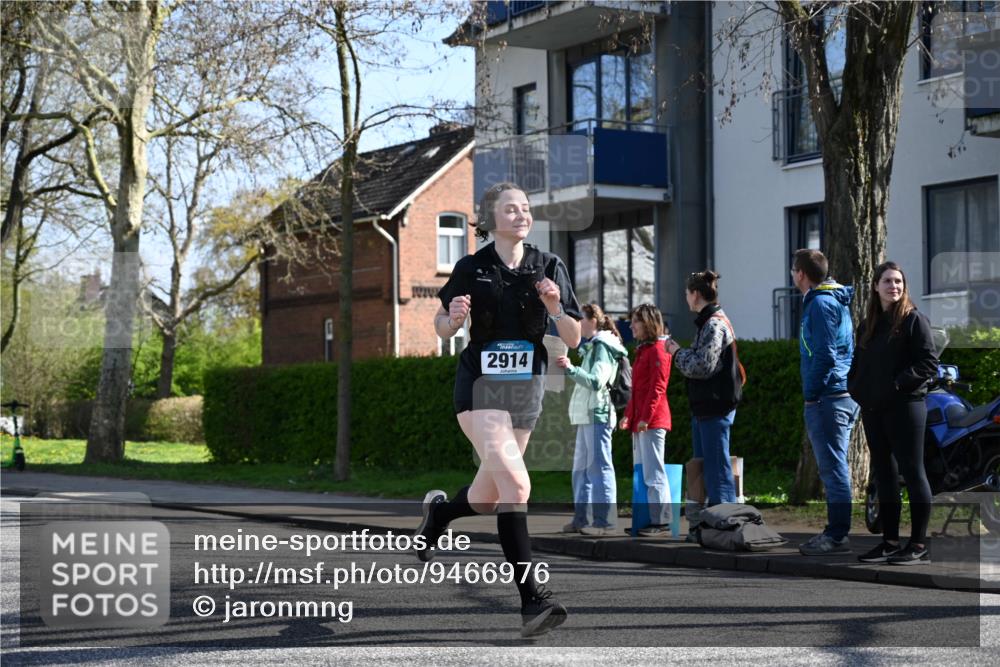 12.04.2026 - 45. Internationalen Wilhelmsburger Insellauf J. Mangold http://msf.ph/oto/9466976 12.04.2026 11:03:43 Ziel 4732, 2914, 5842, 2005, 2221, 3027, 3015, 3015, 5533, 2664, 5792, 4059, 4489 meine-sportfotos.de