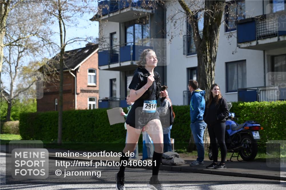 12.04.2026 - 45. Internationalen Wilhelmsburger Insellauf J. Mangold http://msf.ph/oto/9466981 12.04.2026 11:03:43 Ziel 4732, 2914, 5842, 2005, 2221, 3027, 3015, 3015, 5533, 2664, 5792, 4059, 4489 meine-sportfotos.de