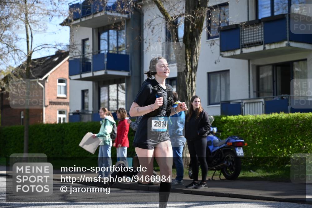 12.04.2026 - 45. Internationalen Wilhelmsburger Insellauf J. Mangold http://msf.ph/oto/9466984 12.04.2026 11:03:43 Ziel 4732, 2914, 5842, 2005, 2221, 3027, 3015, 3015, 5533, 2664, 5792, 4059, 4489 meine-sportfotos.de