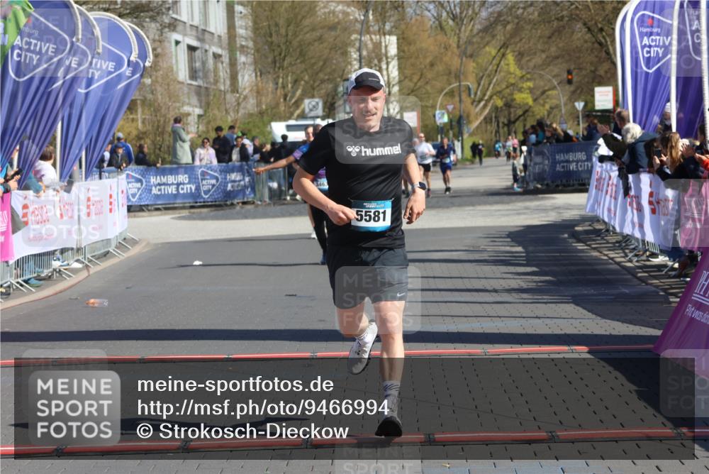 12.04.2026 - 45. Internationalen Wilhelmsburger Insellauf Strokosch-Dieckow http://msf.ph/oto/9466994 12.04.2026 11:01:25 Ziel 5581 meine-sportfotos.de