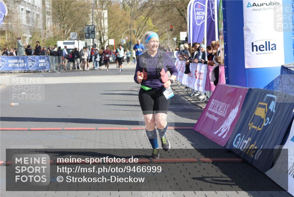 12.04.2026 - 45. Internationalen Wilhelmsburger Insellauf Strokosch-Dieckow http://msf.ph/oto/9466999 12.04.2026 11:16:56 Ziel 3543, 2329 meine-sportfotos.de