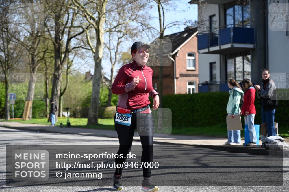 12.04.2026 - 45. Internationalen Wilhelmsburger Insellauf J. Mangold http://msf.ph/oto/9467000 12.04.2026 11:03:46 Ziel 4732, 2914, 5842, 2005, 2221, 3027, 3015, 5533, 2664, 5792, 4059, 4489, 4686 meine-sportfotos.de