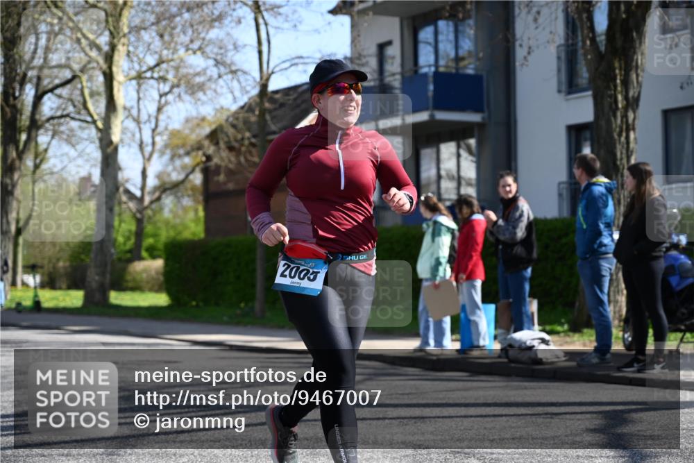 12.04.2026 - 45. Internationalen Wilhelmsburger Insellauf J. Mangold http://msf.ph/oto/9467007 12.04.2026 11:03:46 Ziel 4732, 2914, 5842, 2005, 2221, 3027, 3015, 5533, 2664, 5792, 4059, 4489, 4686 meine-sportfotos.de