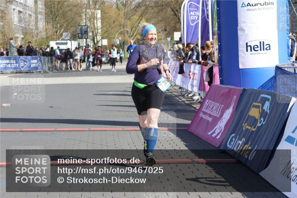 12.04.2026 - 45. Internationalen Wilhelmsburger Insellauf Strokosch-Dieckow http://msf.ph/oto/9467025 12.04.2026 11:16:56 Ziel 3543, 2329 meine-sportfotos.de