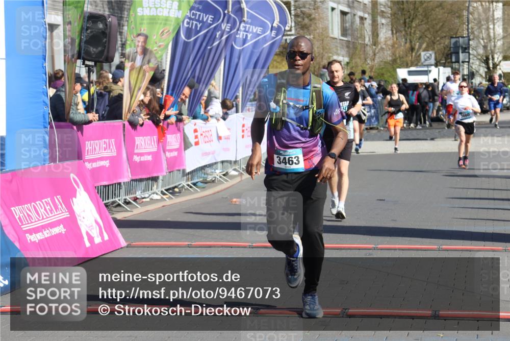 12.04.2026 - 45. Internationalen Wilhelmsburger Insellauf Strokosch-Dieckow http://msf.ph/oto/9467073 12.04.2026 11:01:31 Ziel 3463, 2229 meine-sportfotos.de