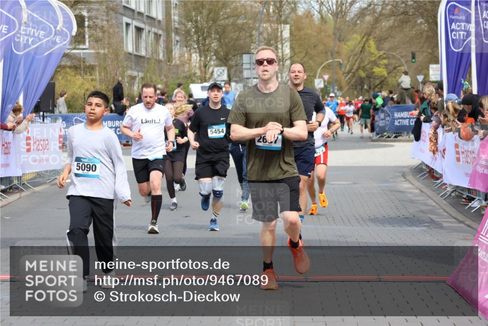 12.04.2026 - 45. Internationalen Wilhelmsburger Insellauf Strokosch-Dieckow http://msf.ph/oto/9467089 12.04.2026 13:10:19 Ziel 3807, 4794, 2687, 5090, 5256, 4419, 5454, 5624, 5005 meine-sportfotos.de