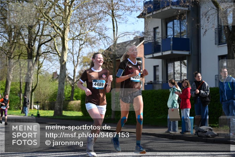 12.04.2026 - 45. Internationalen Wilhelmsburger Insellauf J. Mangold http://msf.ph/oto/9467153 12.04.2026 11:04:17 Ziel 3027, 3015, 5533, 2664, 5792, 4059, 4489, 4686, 3615, 2211, 3978, 4484, 4486, 3678, 2204, 5570, 2204, 5570, 3679, 3064, 2225 meine-sportfotos.de
