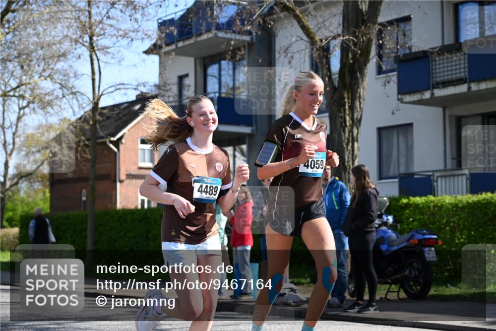 12.04.2026 - 45. Internationalen Wilhelmsburger Insellauf J. Mangold http://msf.ph/oto/9467164 12.04.2026 11:04:17 Ziel 3027, 3015, 5533, 2664, 5792, 4059, 4489, 4686, 3615, 2211, 3978, 4484, 4486, 3678, 2204, 5570, 2204, 5570, 3679, 3064, 2225 meine-sportfotos.de
