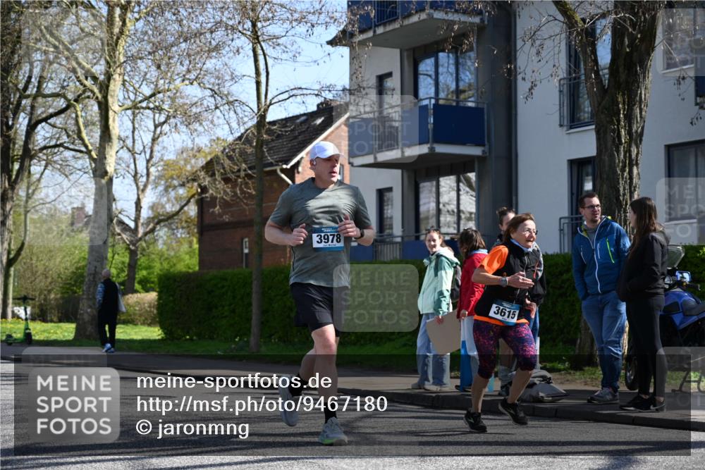 12.04.2026 - 45. Internationalen Wilhelmsburger Insellauf J. Mangold http://msf.ph/oto/9467180 12.04.2026 11:04:22 Ziel 5533, 2664, 5792, 4059, 4489, 4686, 3615, 2211, 3978, 4484, 4486, 3678, 2204, 5570, 3679, 3064, 2225, 2203, 2415 meine-sportfotos.de