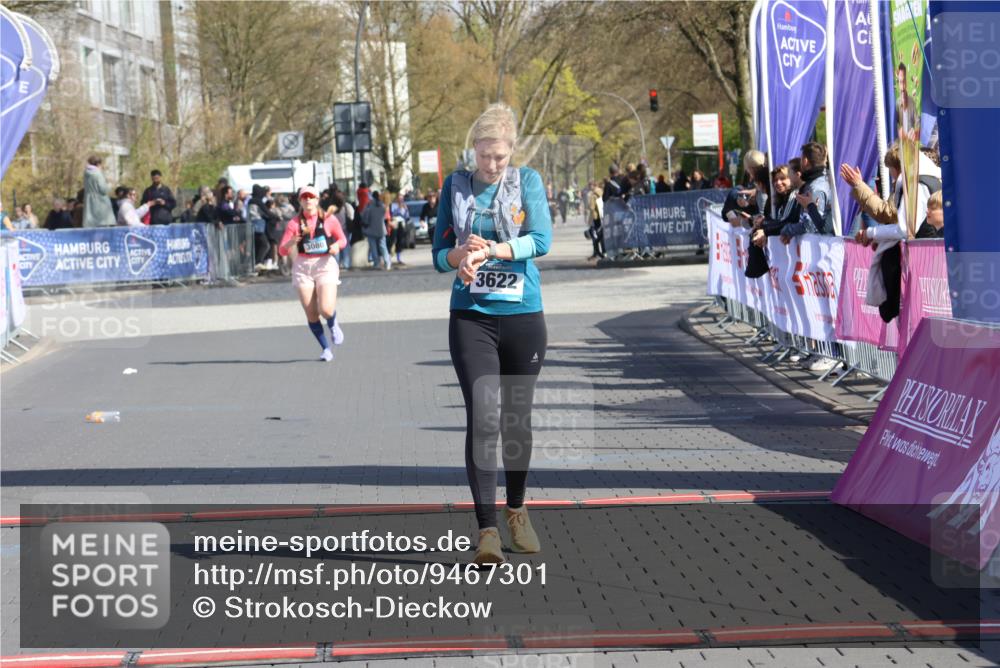 12.04.2026 - 45. Internationalen Wilhelmsburger Insellauf Strokosch-Dieckow http://msf.ph/oto/9467301 12.04.2026 11:17:26 Ziel 3622 meine-sportfotos.de