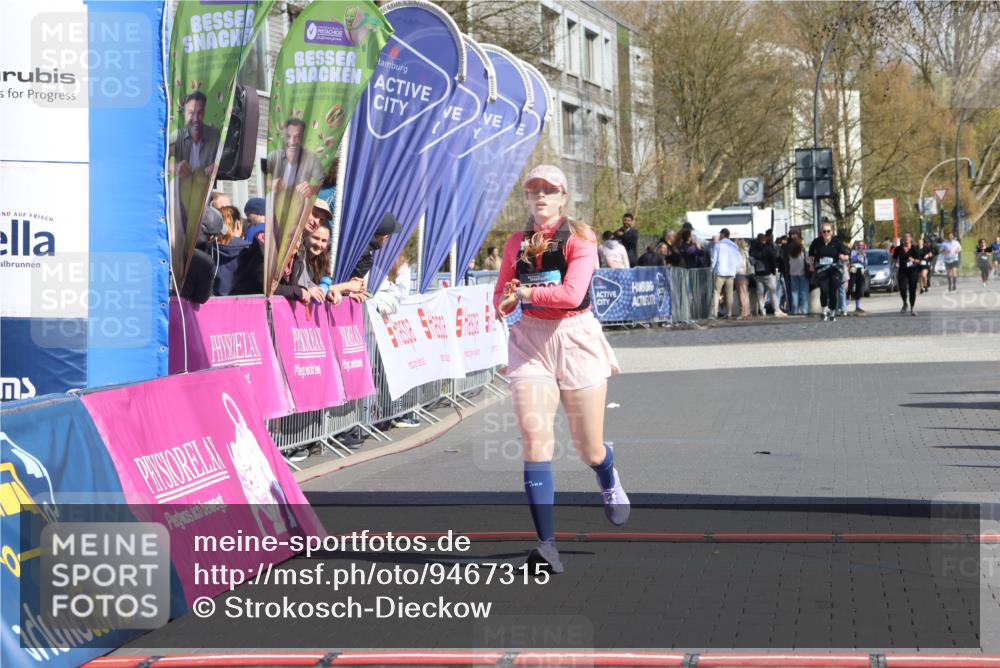 12.04.2026 - 45. Internationalen Wilhelmsburger Insellauf Strokosch-Dieckow http://msf.ph/oto/9467315 12.04.2026 11:17:31 Ziel 3080 meine-sportfotos.de