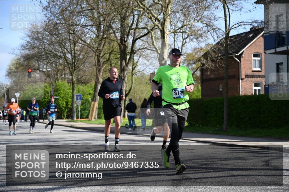 12.04.2026 - 45. Internationalen Wilhelmsburger Insellauf J. Mangold http://msf.ph/oto/9467335 12.04.2026 11:04:55 Ziel 3679, 3064, 2225, 2203, 2415, 3130, 4286, 4516, 5043, 2730, 2193, 4440, 4440, 4870, 2530, 3743, 5748, 4464, 5810, 3322, 3420 meine-sportfotos.de