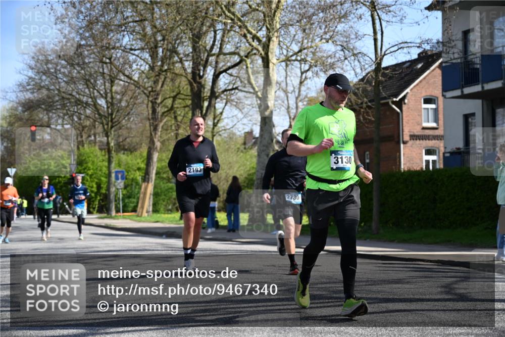 12.04.2026 - 45. Internationalen Wilhelmsburger Insellauf J. Mangold http://msf.ph/oto/9467340 12.04.2026 11:04:56 Ziel 3064, 2225, 2203, 2415, 3130, 4286, 4516, 5043, 2730, 2193, 4440, 4870, 2530, 3743, 5748, 4464, 5810, 3322, 3420 meine-sportfotos.de