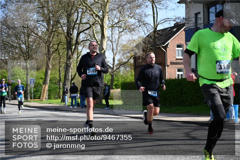 12.04.2026 - 45. Internationalen Wilhelmsburger Insellauf J. Mangold http://msf.ph/oto/9467355 12.04.2026 11:04:56 Ziel 3064, 2225, 2203, 2415, 3130, 4286, 4516, 5043, 2730, 2193, 4440, 4870, 2530, 3743, 5748, 4464, 5810, 3322, 3420 meine-sportfotos.de